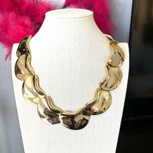 Natori Vintage Gold Metal Scalloped Statement Necklace